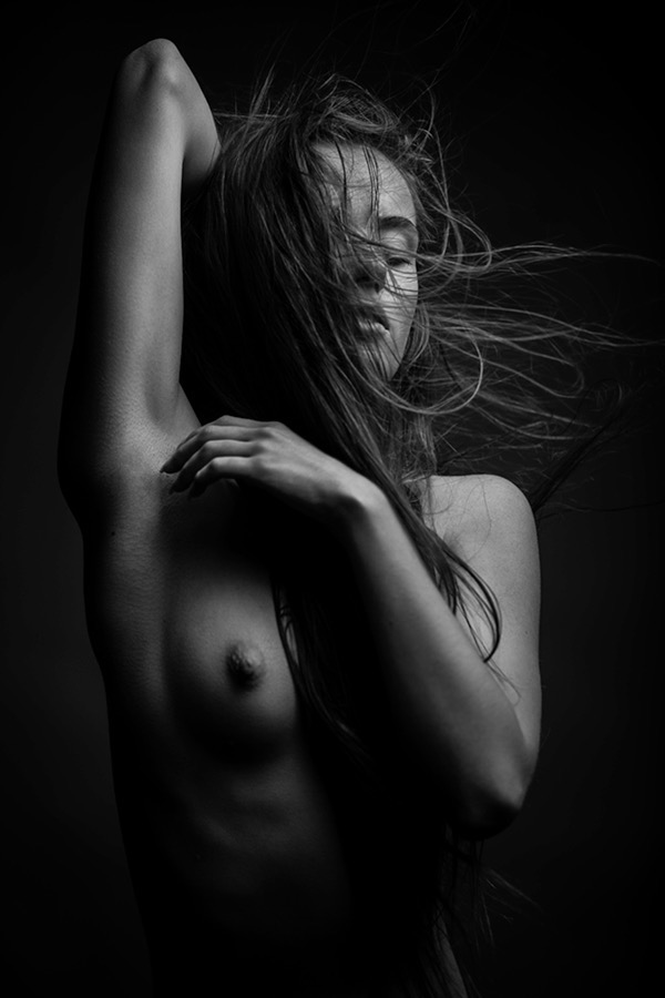 1st Place Winner – Nude Photographer of the Year 2015 – Sensual Beauty by Martin Krystynek (Slovakia)